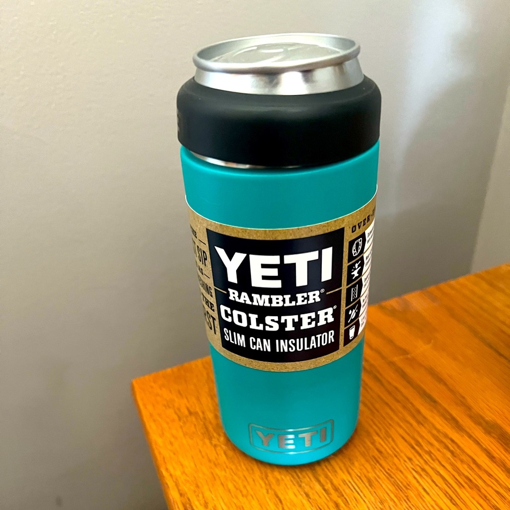 Yeti Aquifer blue. Rambler colster slim. NWT. Retired color